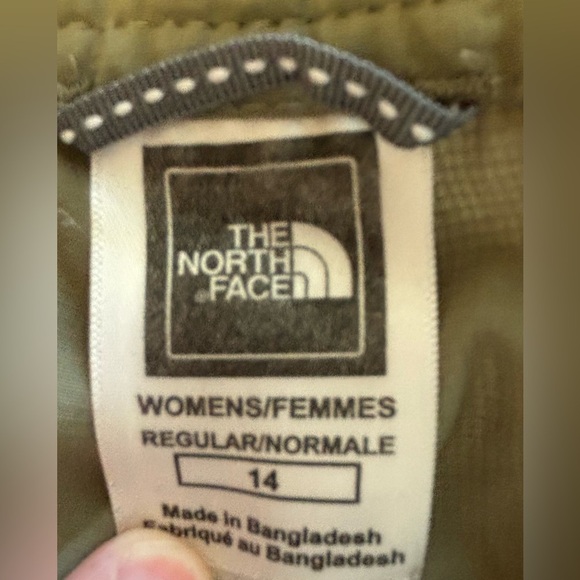 The North Face | Alam convertible hiking pants. Size: 14 - Picture 6 of 16